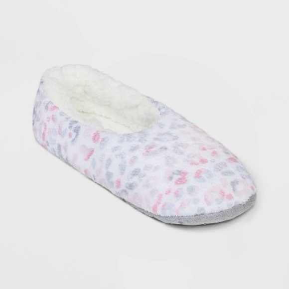 NWT Stay Cozy women’s slipper socks - Picture 1 of 5